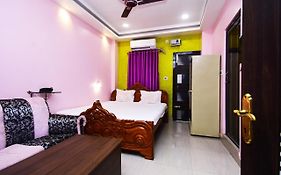 Spot On 45344 Loknath Tower Spot