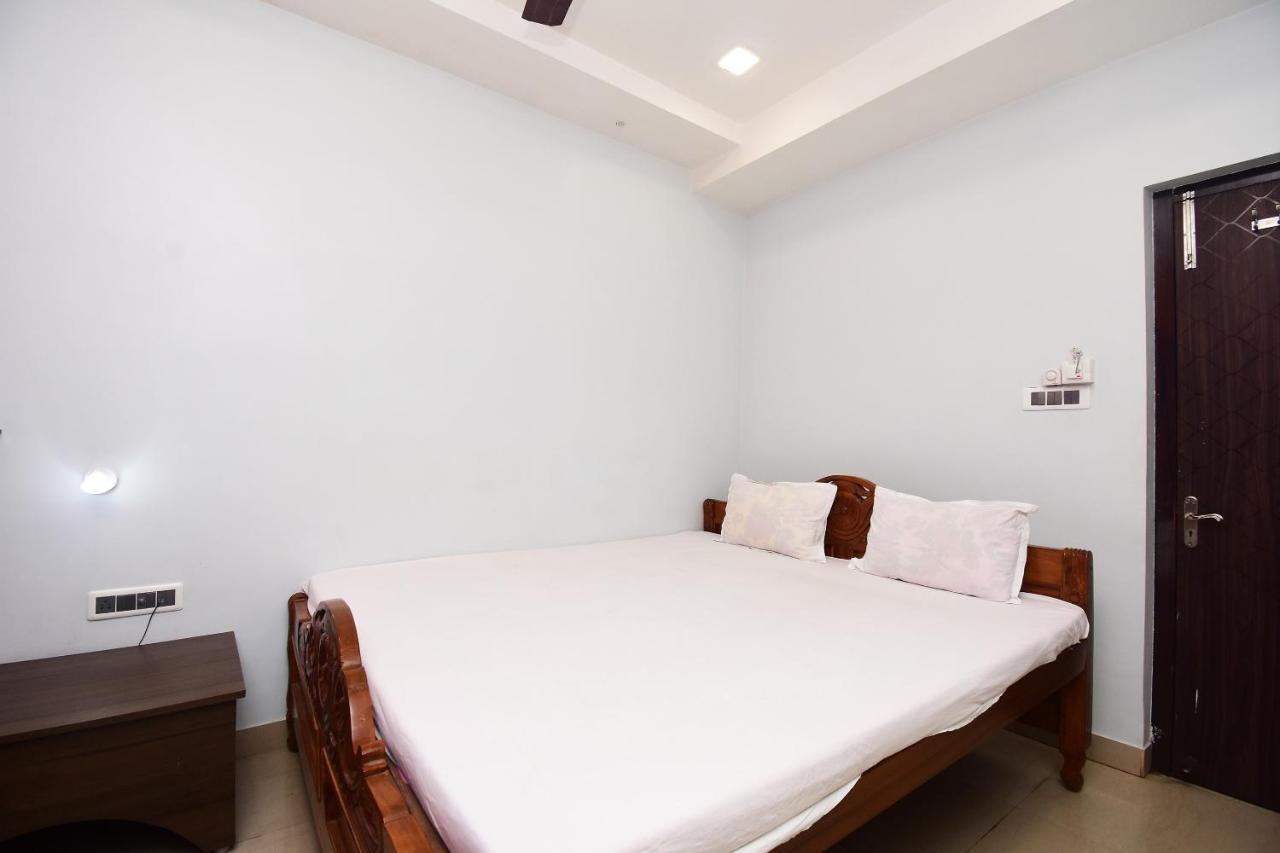 Spot On 45344 Loknath Tower Spot Hotel Krishnanagar Exterior photo